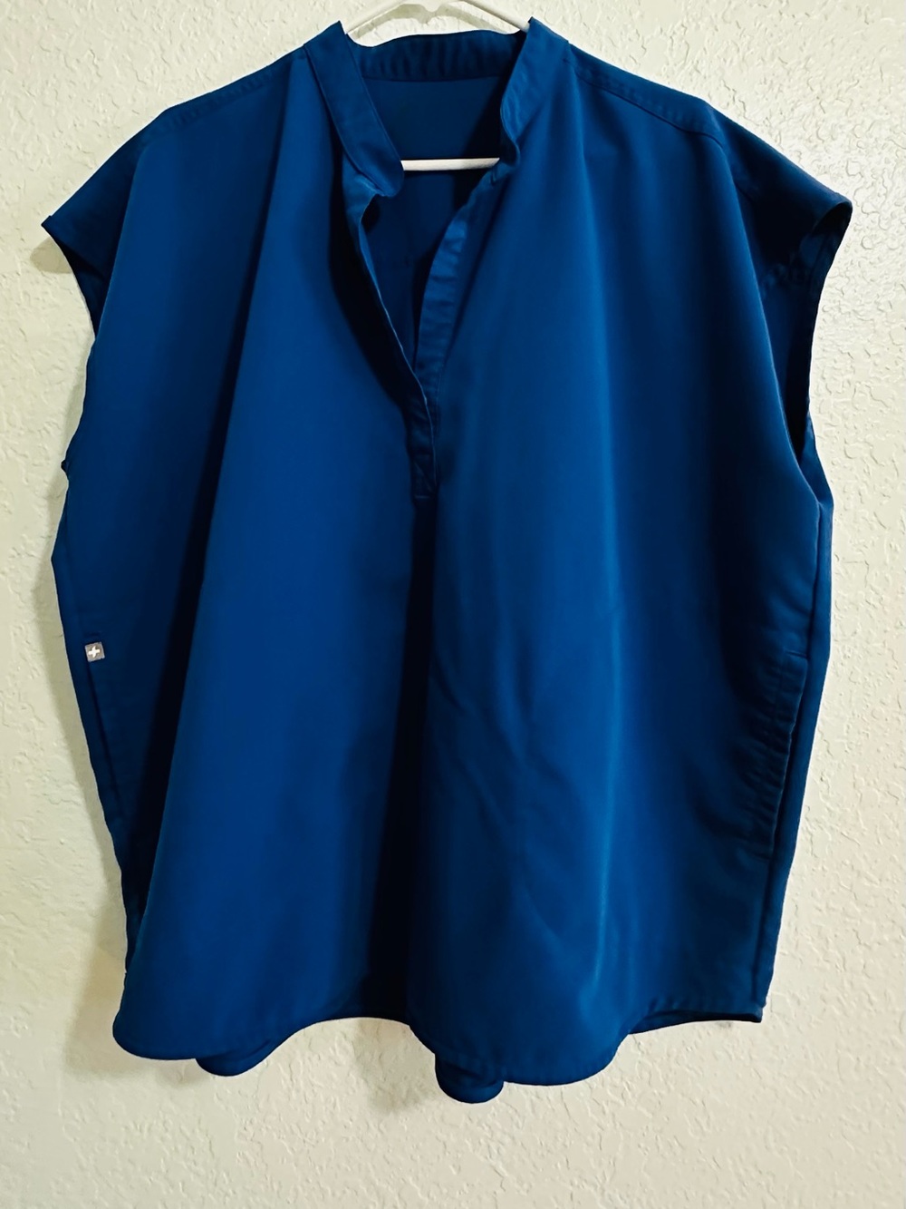 Figs Rafaela Oversized Scrub Top.